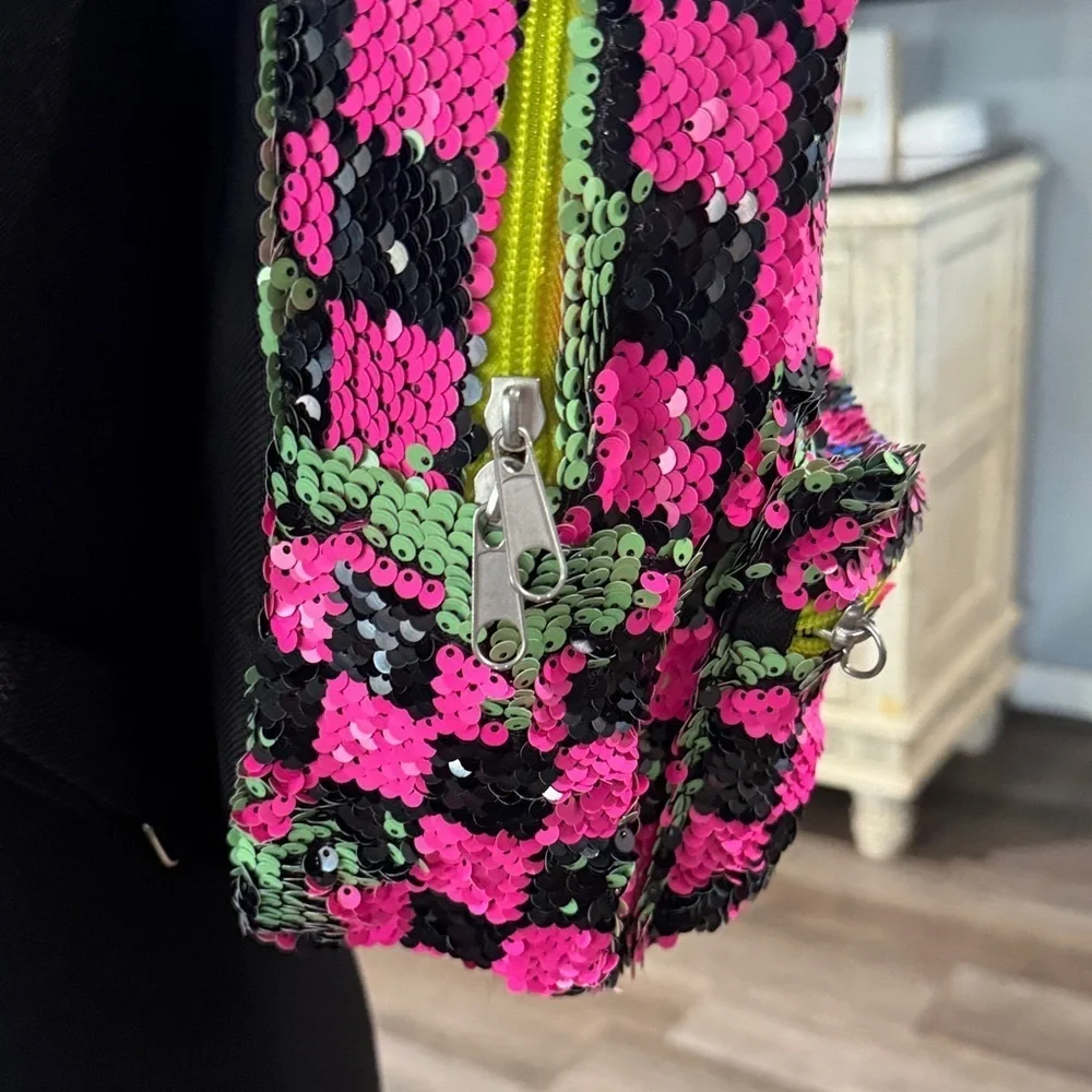 L.O.L. Surprise! shiny sequin